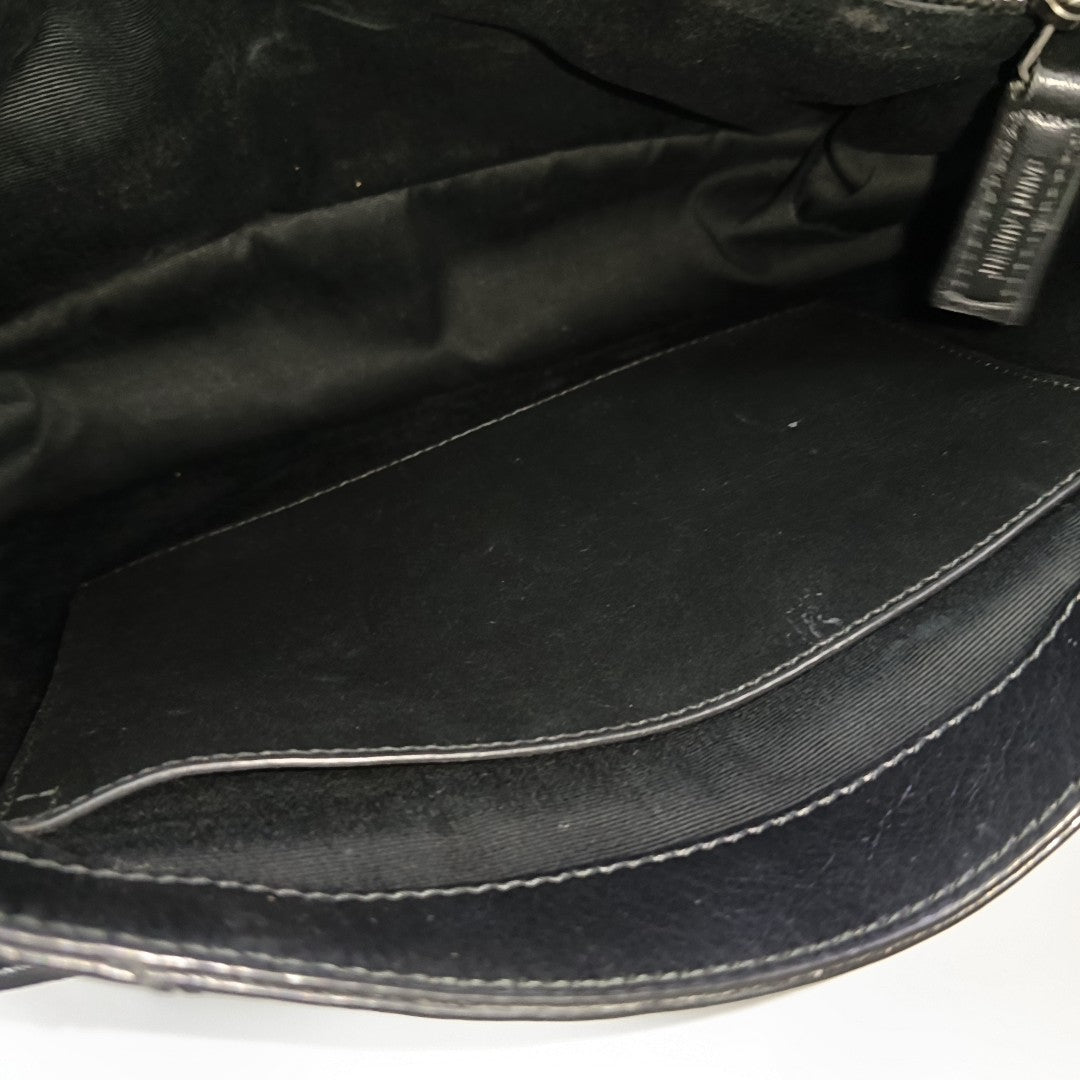 NIKI Medium Chevron Calfskin Black