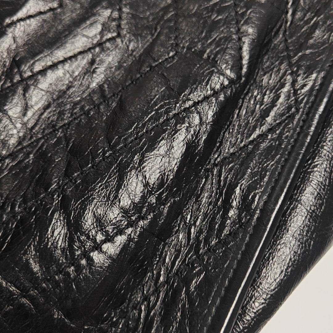 NIKI Medium Chevron Calfskin Black