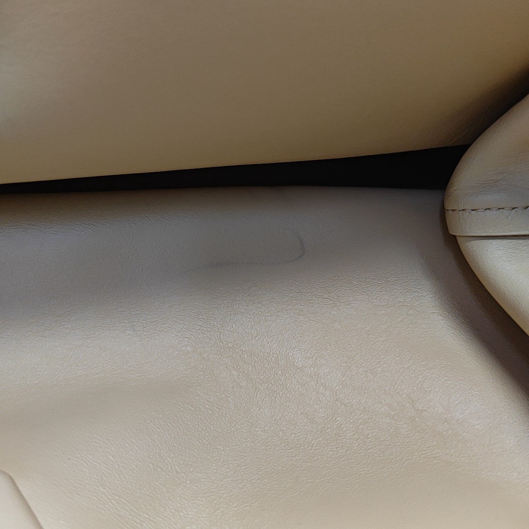 Point Calfskin Beige