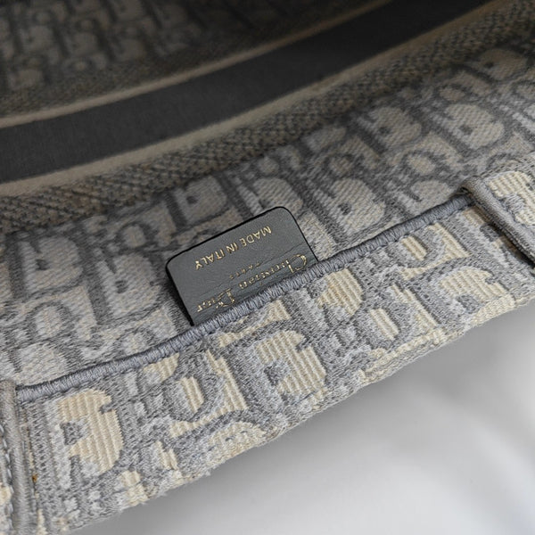 Book Tote Medium Oblique Canvas Gray