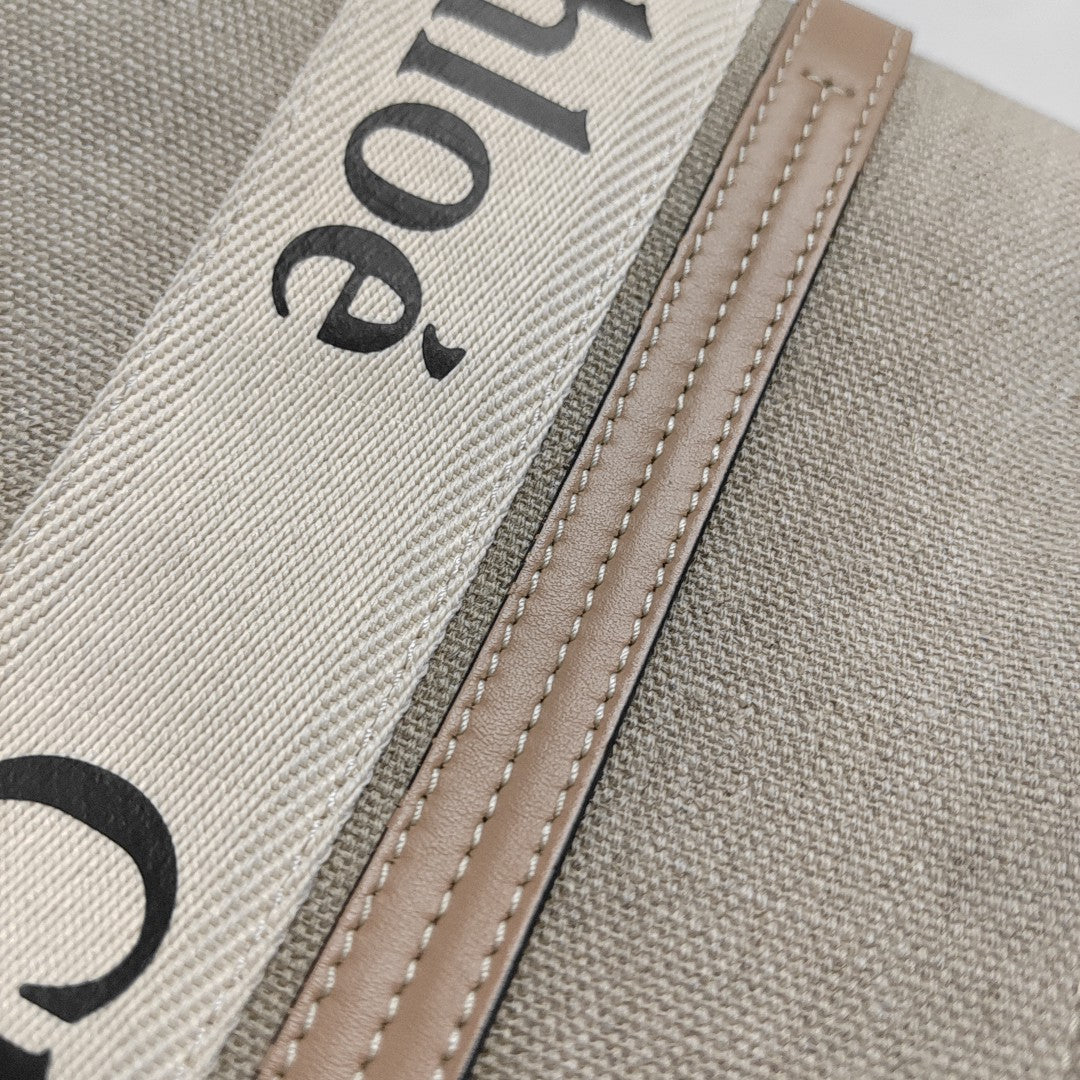 Woody Medium Canvas Beige