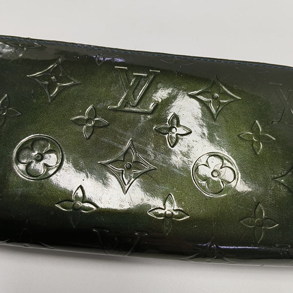 ZIPPY Patent Leather Green Wallet