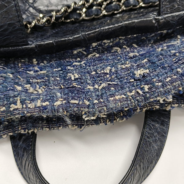 Quilted Calfskin Shoulder Bag Blue