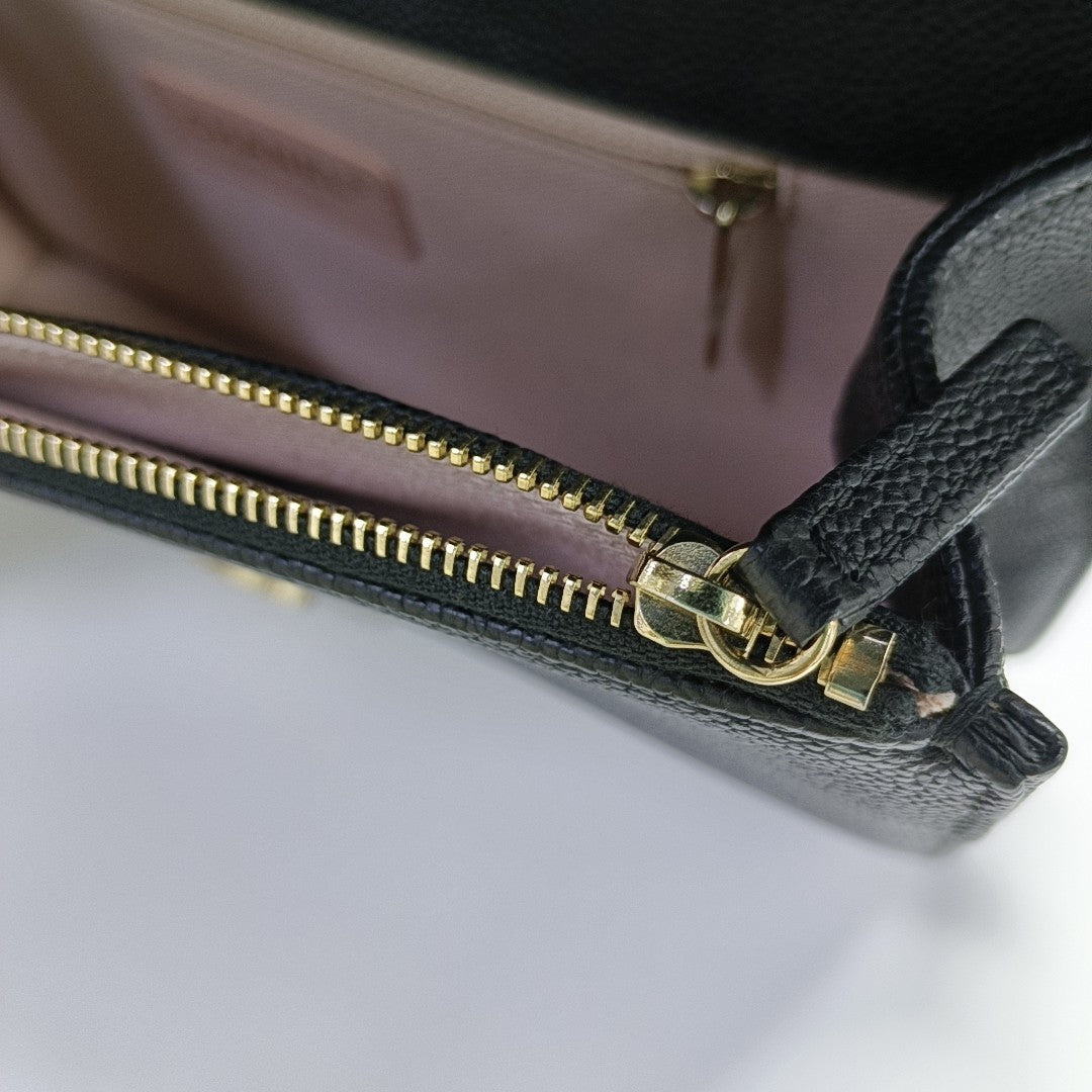 THREAD AROUND Quilted Grained Calfskin Black