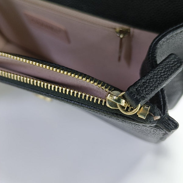 THREAD AROUND Quilted Grained Calfskin Black