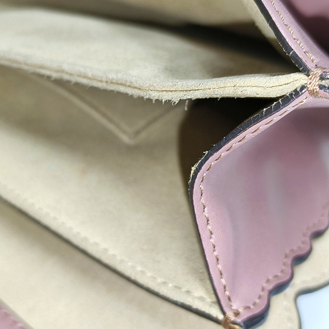 Authenticated pre-owned  Kan I Medium Calfskin Beige - Shoulder Bag at Looply