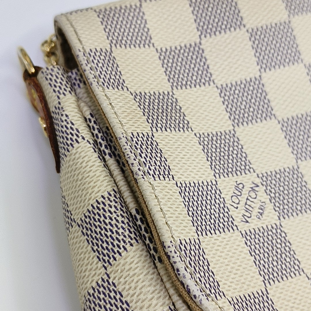 FAVORITE PM Damier Azur Coated Canvas White