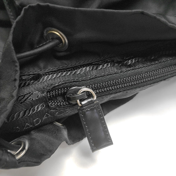 Vela Small Nylon Black