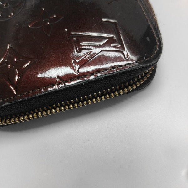 ZIPPY Patent Leather Red Wallet
