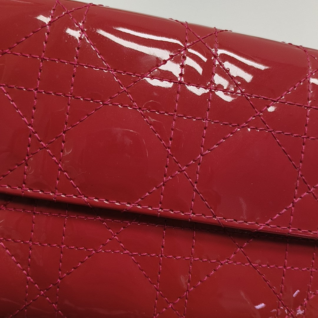 Lady Dior Cannage Piel de Charol Roja