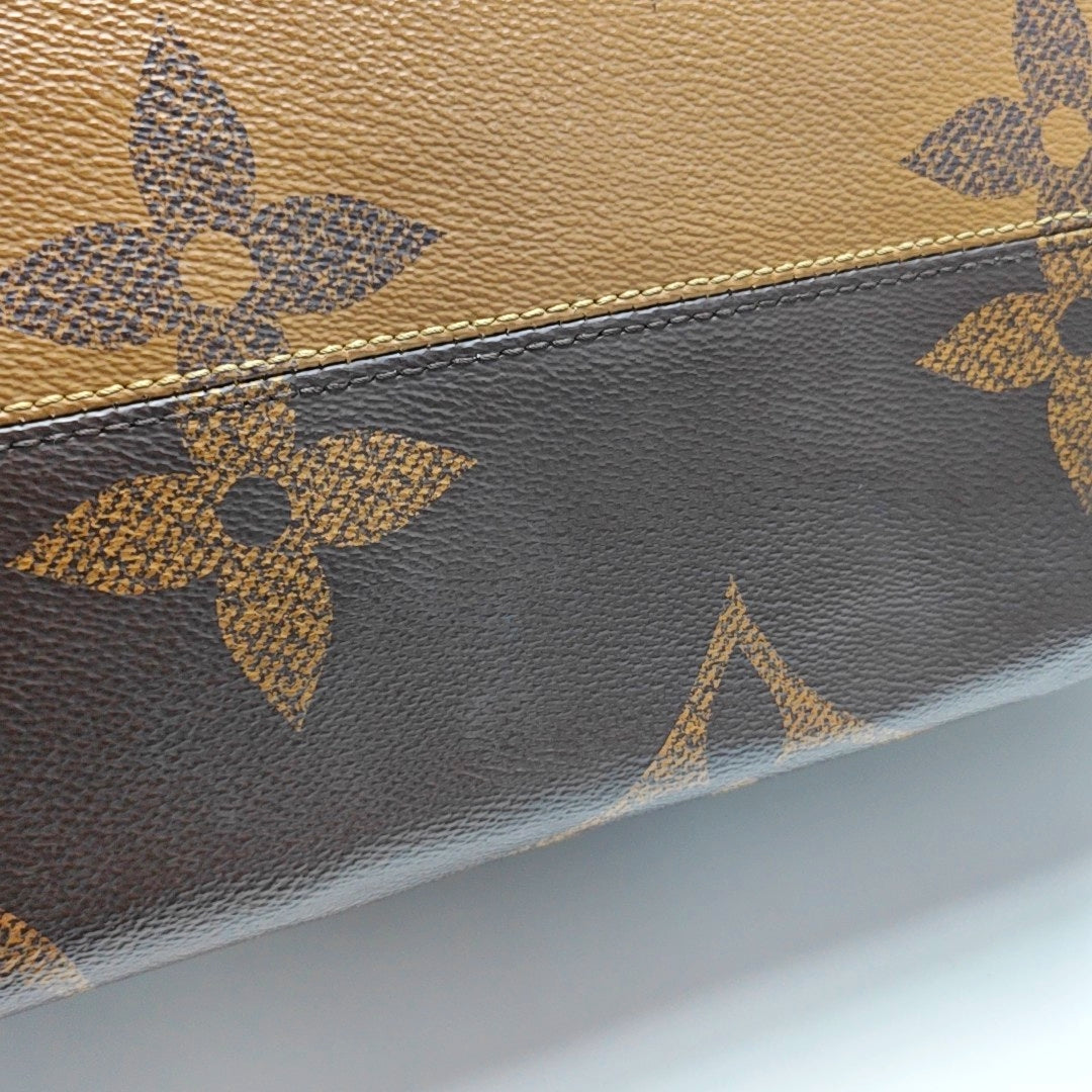 Authenticated pre-owned  ONTHEGO GM Monogram Coated Canvas Brown - Tote Bag at Looply