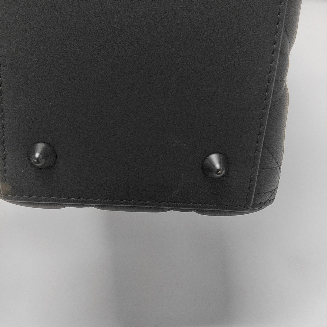 Lady Dior Medium Cannage Calfskin Black