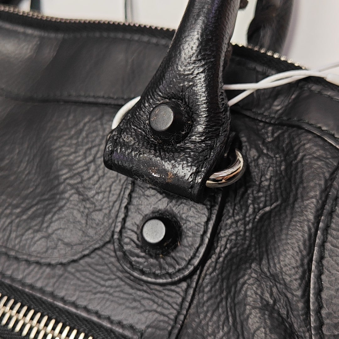 Calfskin Shoulder Bag Black