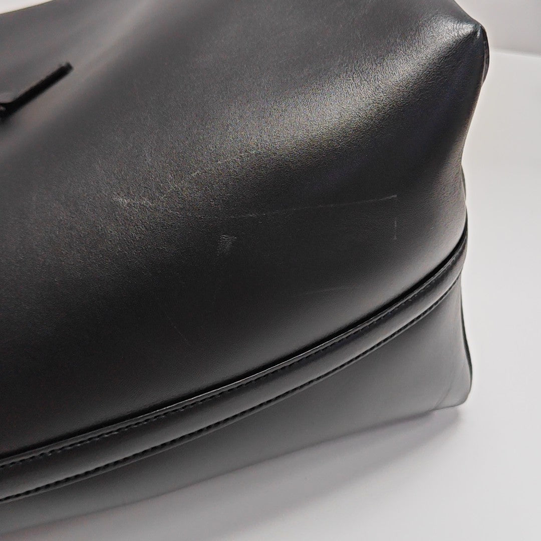 LE 37 Calfskin Black