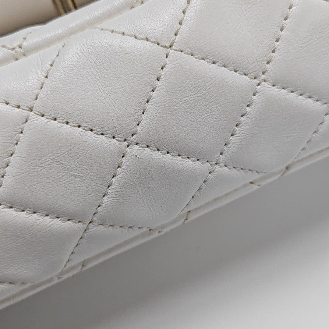 CLASSIC FLAP Mini Quilted Lambskin White
