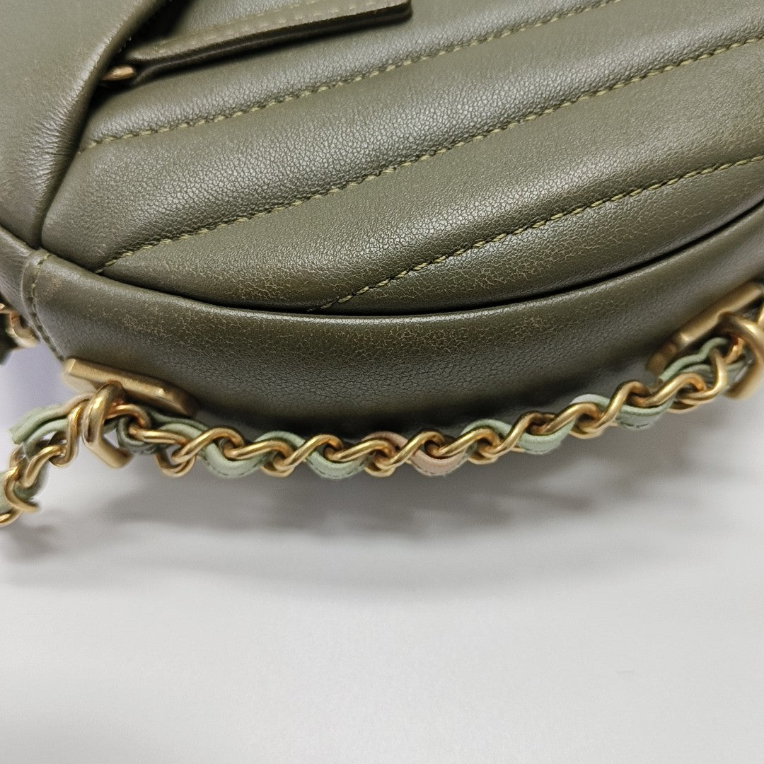 Chevron Calfskin Shoulder Bag Green