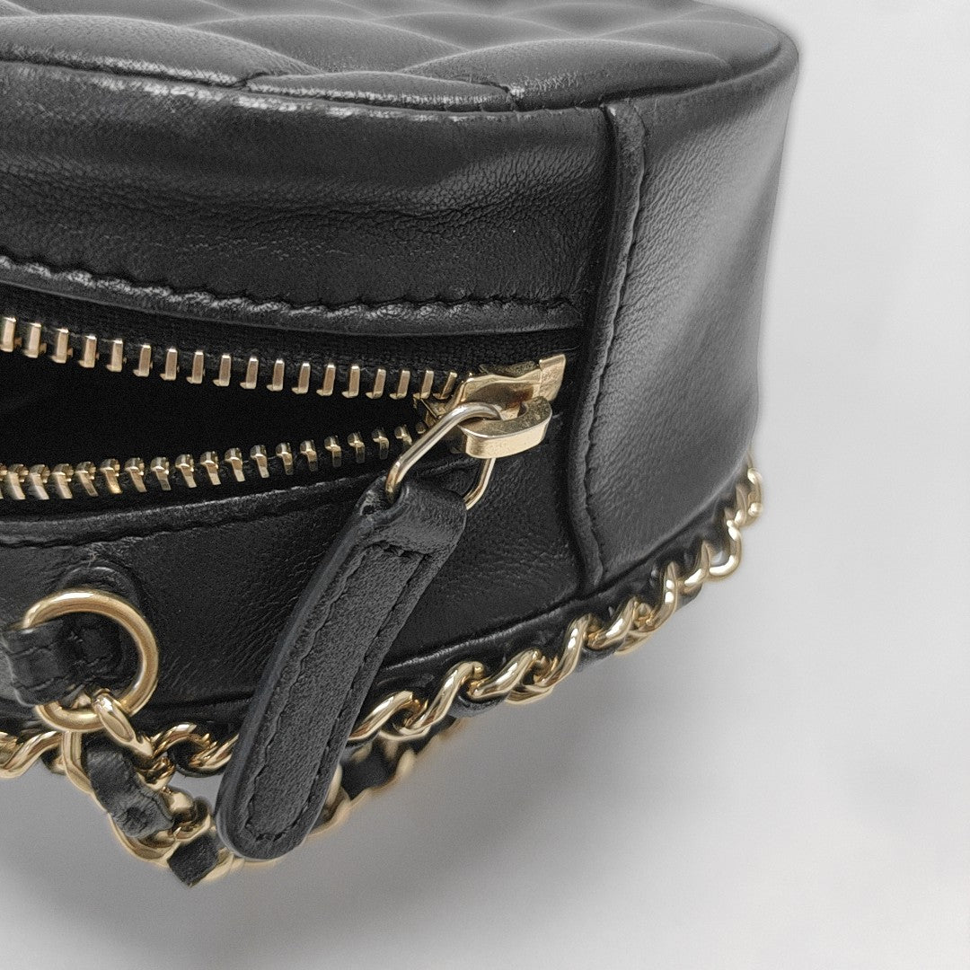 Quilted Lambskin Shoulder Bag Black