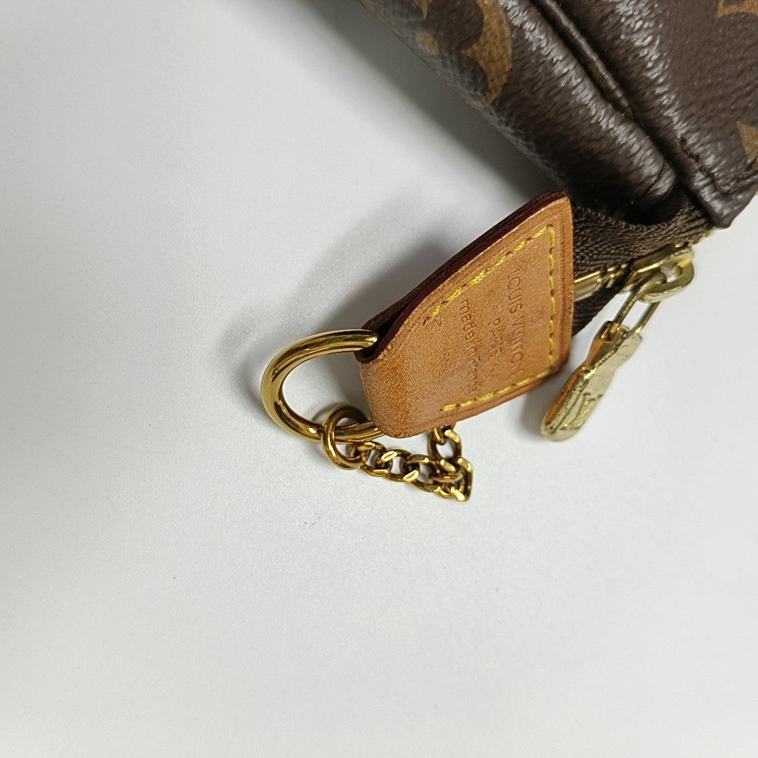 ACCESSOIRES Mini Monogram Coated Canvas Brown