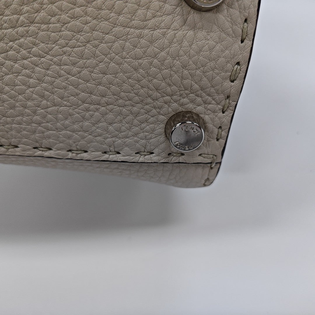 Peekaboo Mini Calfskin White
