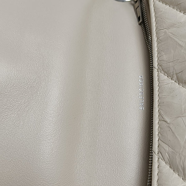Crush Medium Quilted Calfskin Beige