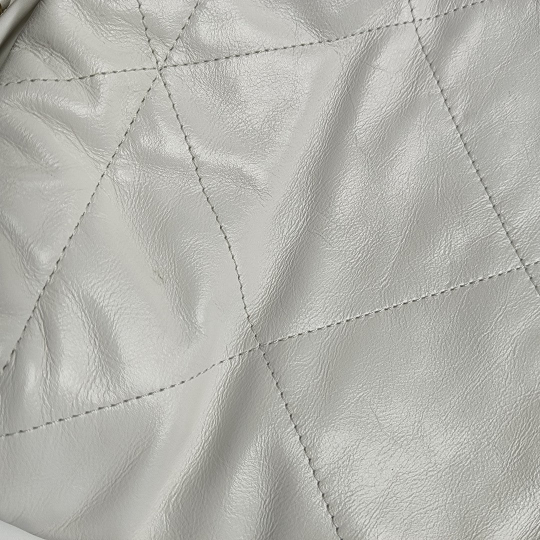 CHANEL 22 Mini Quilted Calfskin White