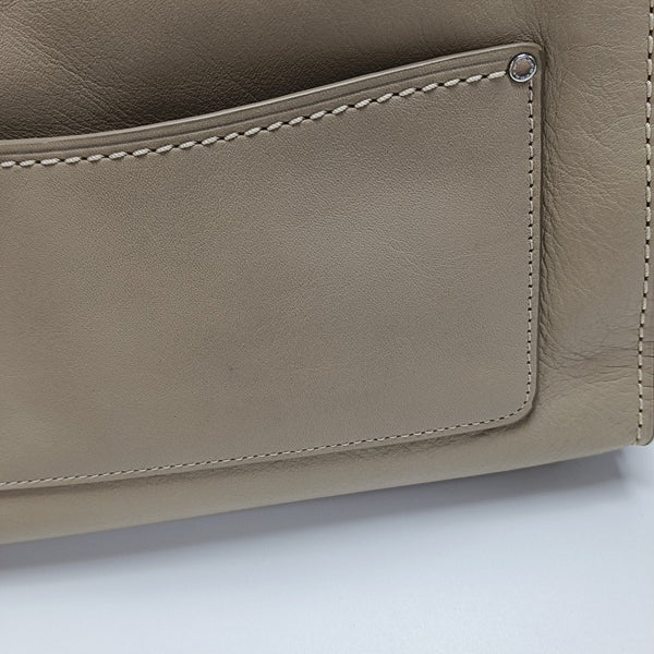 CARGO SOFT TABBY Medium Calfskin Beige