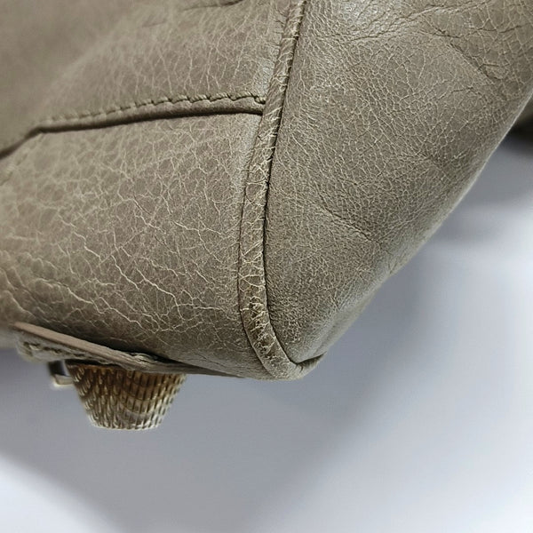 Classic City Lambskin Gray