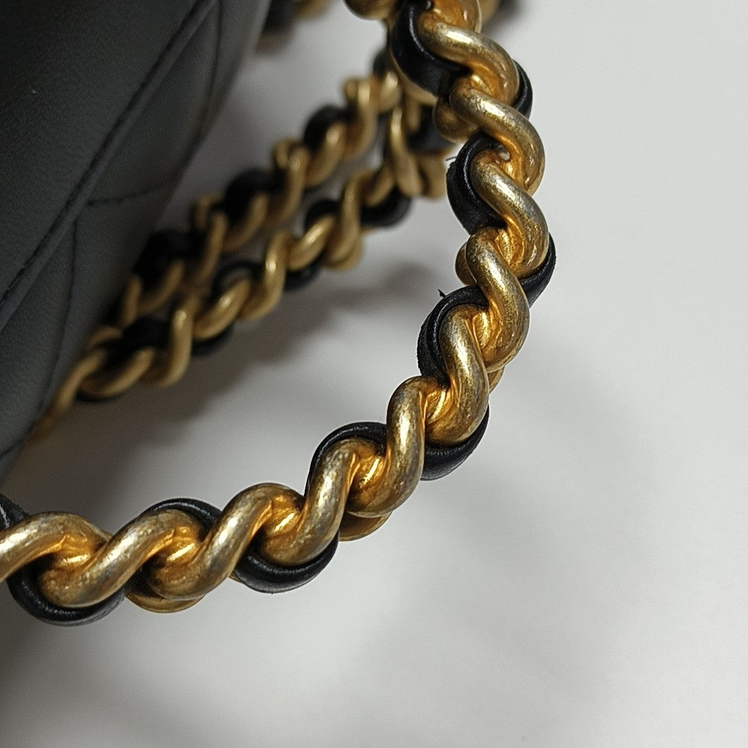 Quilted Lambskin Shoulder Bag Black
