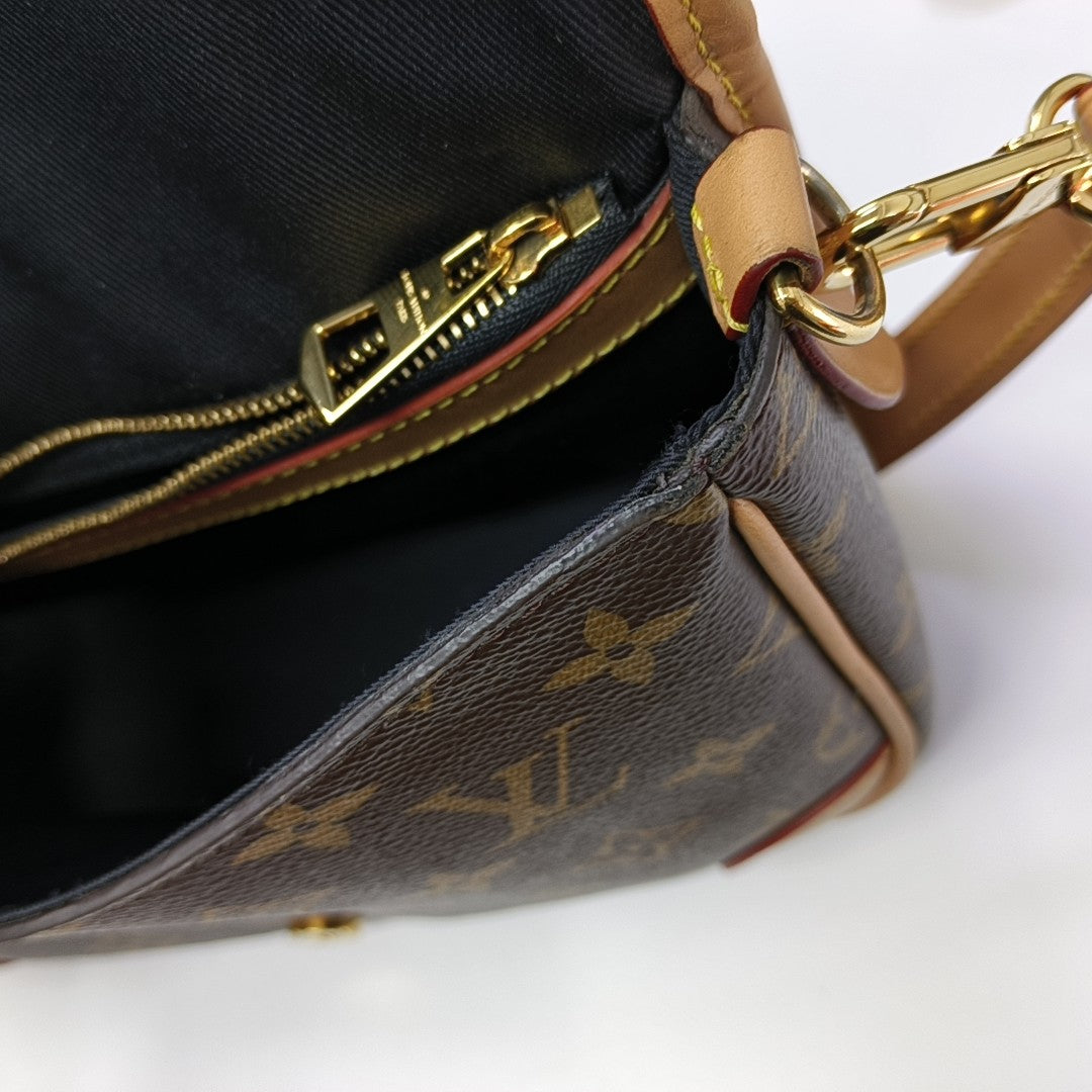 DIANE Monogram Coated Canvas Brown