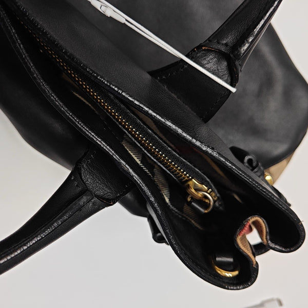The Banner Medium Calfskin Black