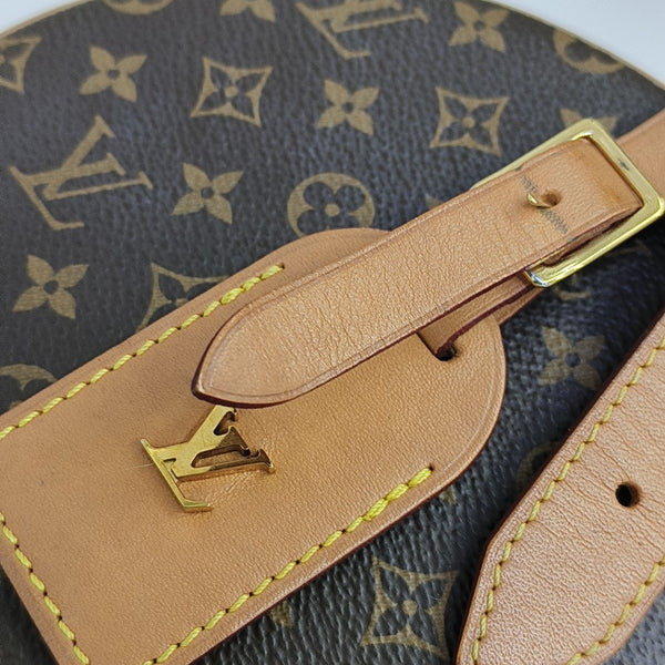 BOITE CHAPEAU PM Monogram Coated Canvas Brown