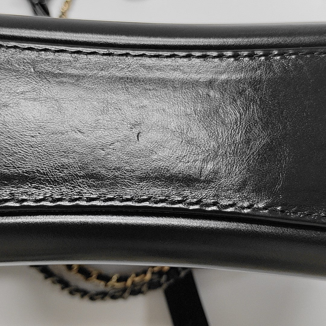GABRIELLE Small Quilted Calfskin Black