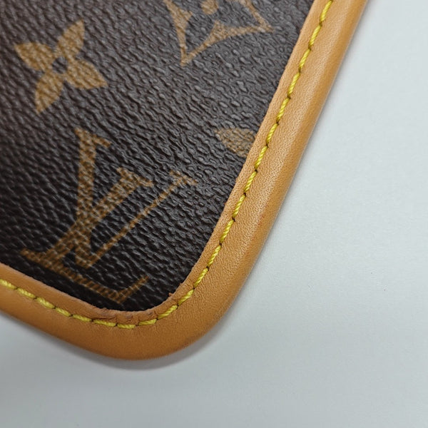 CARRYALL PM Monogram Coated Canvas Brown