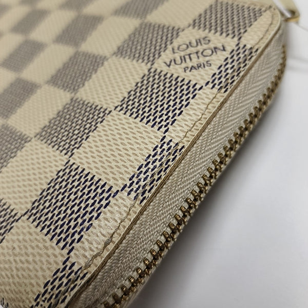 ZIPPY Damier Azur Coated Canvas White Wallet