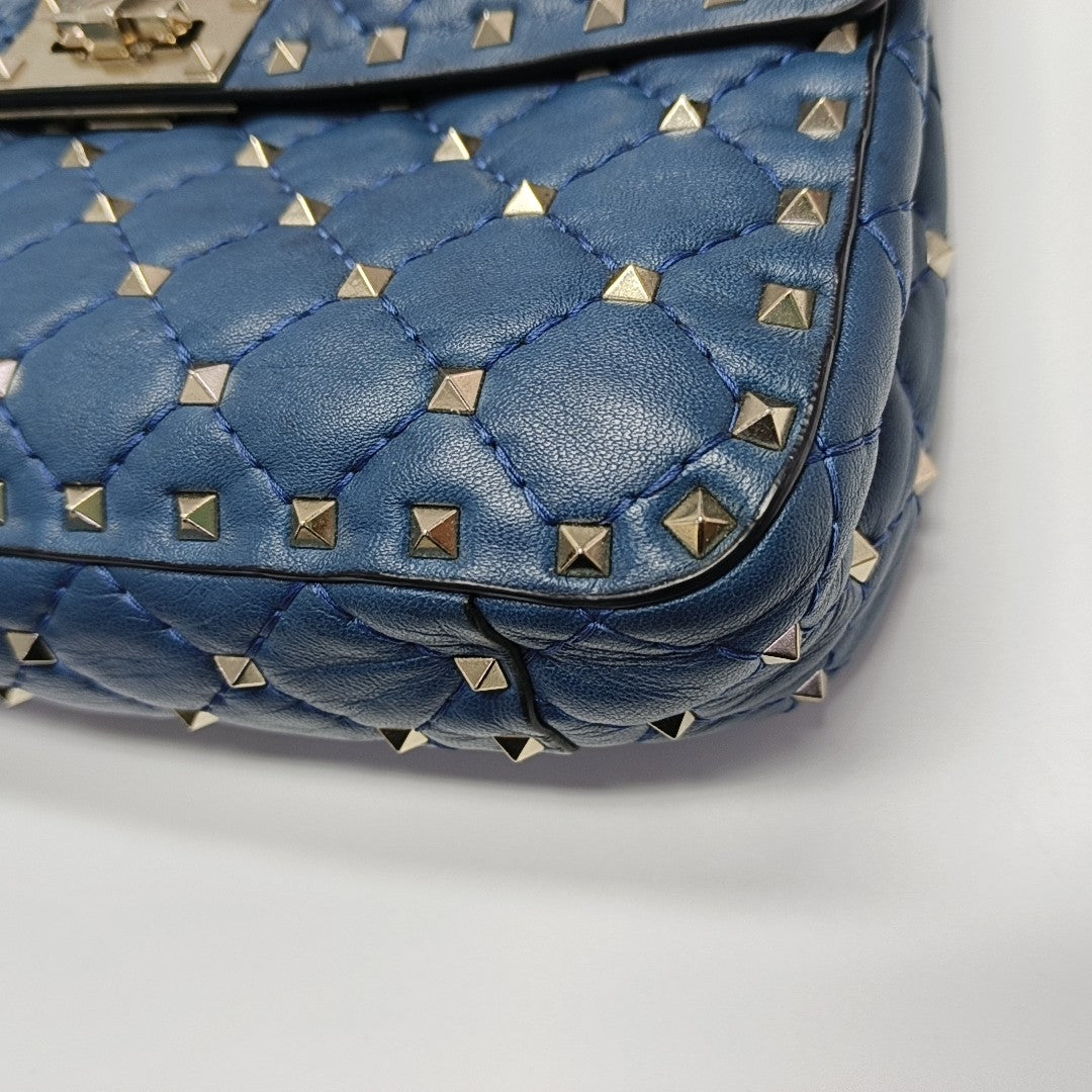 Rockstud Medium Quilted Lambskin Blue