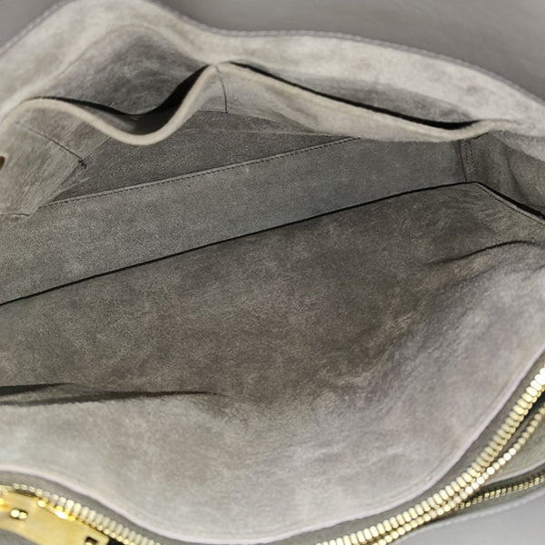 SAC DE JOUR Small Calfskin Gray
