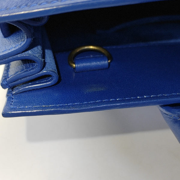 SAC DE JOUR Nano Calfskin Blue