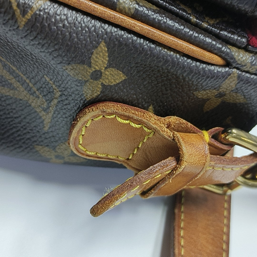 VIVA CITE Monogram Coated Canvas Brown