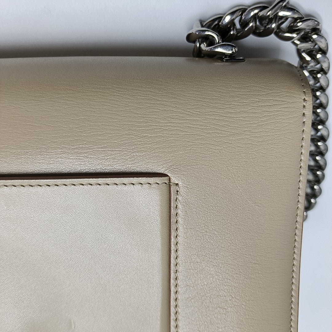 CASE Calfskin Beige