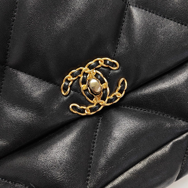 CHANEL 19 Small Quilted Lambskin Black