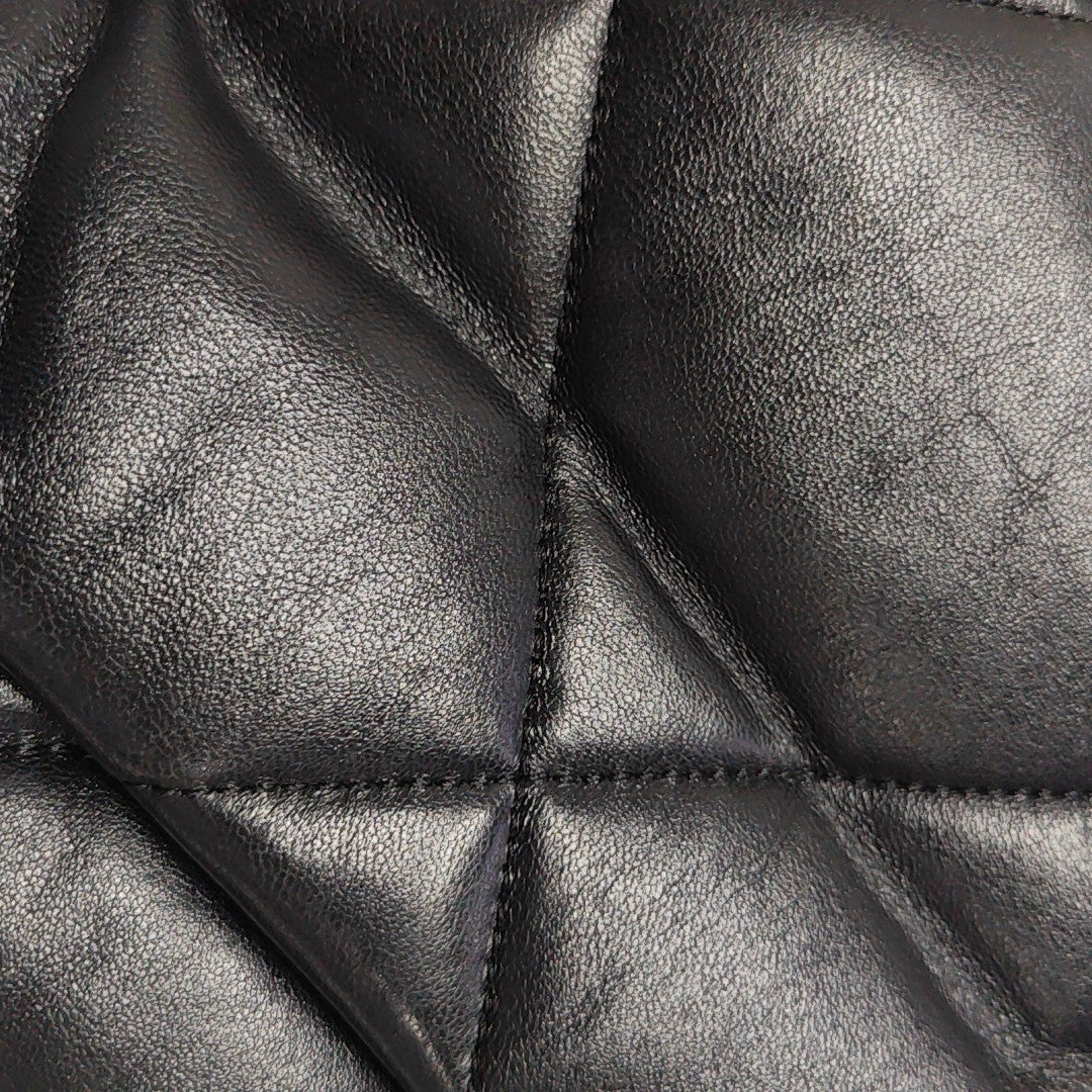 CHANEL 19 Small Quilted Lambskin Black