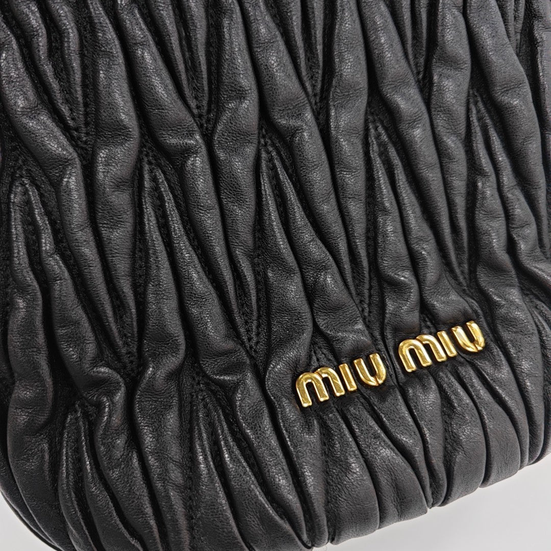 Matelassé Quilted Lambskin Black