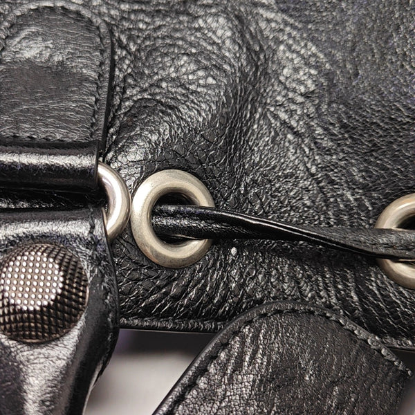 Pompon Bag Calfskin Black