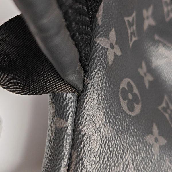 DISCOVERY Monogram Coated Canvas Gray