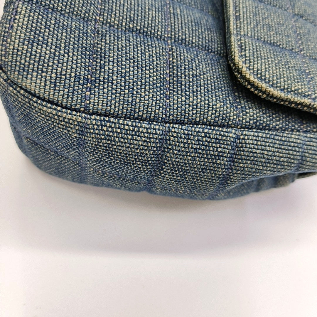 2.55 Quilted Canvas Blue