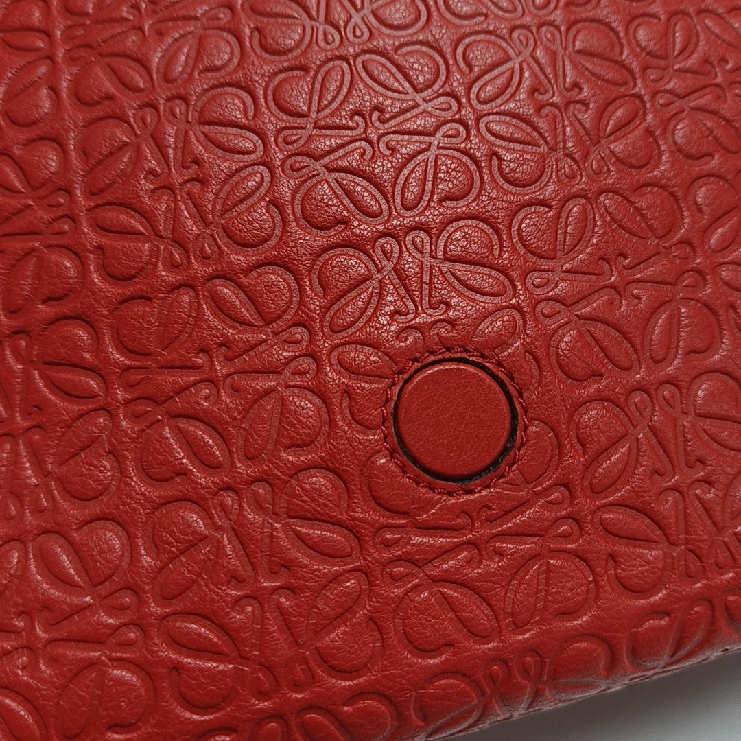 Avenue Monogram Calfskin Red