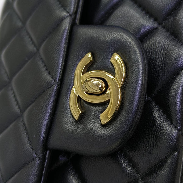 CLASSIC FLAP Mini Quilted Lambskin Black