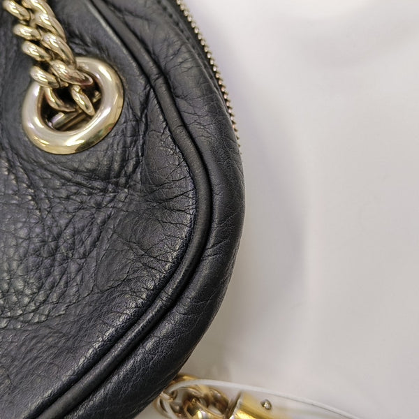 Soho Medium Calfskin Black
