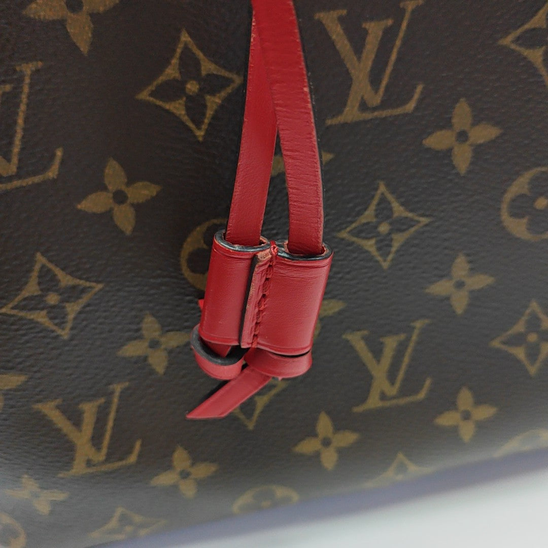 NÉONOÉ MM Monogram Coated Canvas Brown