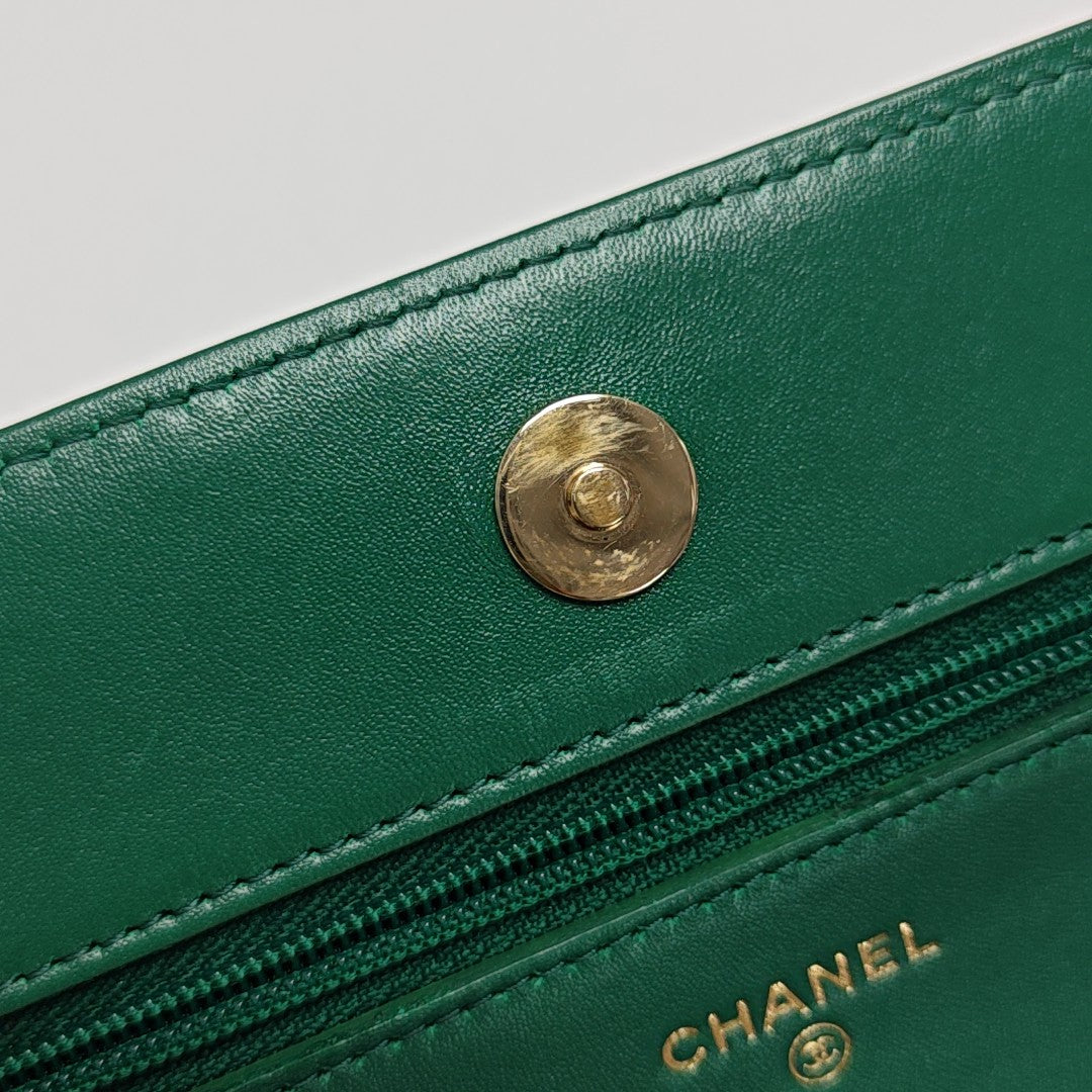 BOY CHANEL WOC Quilted Lambskin Green